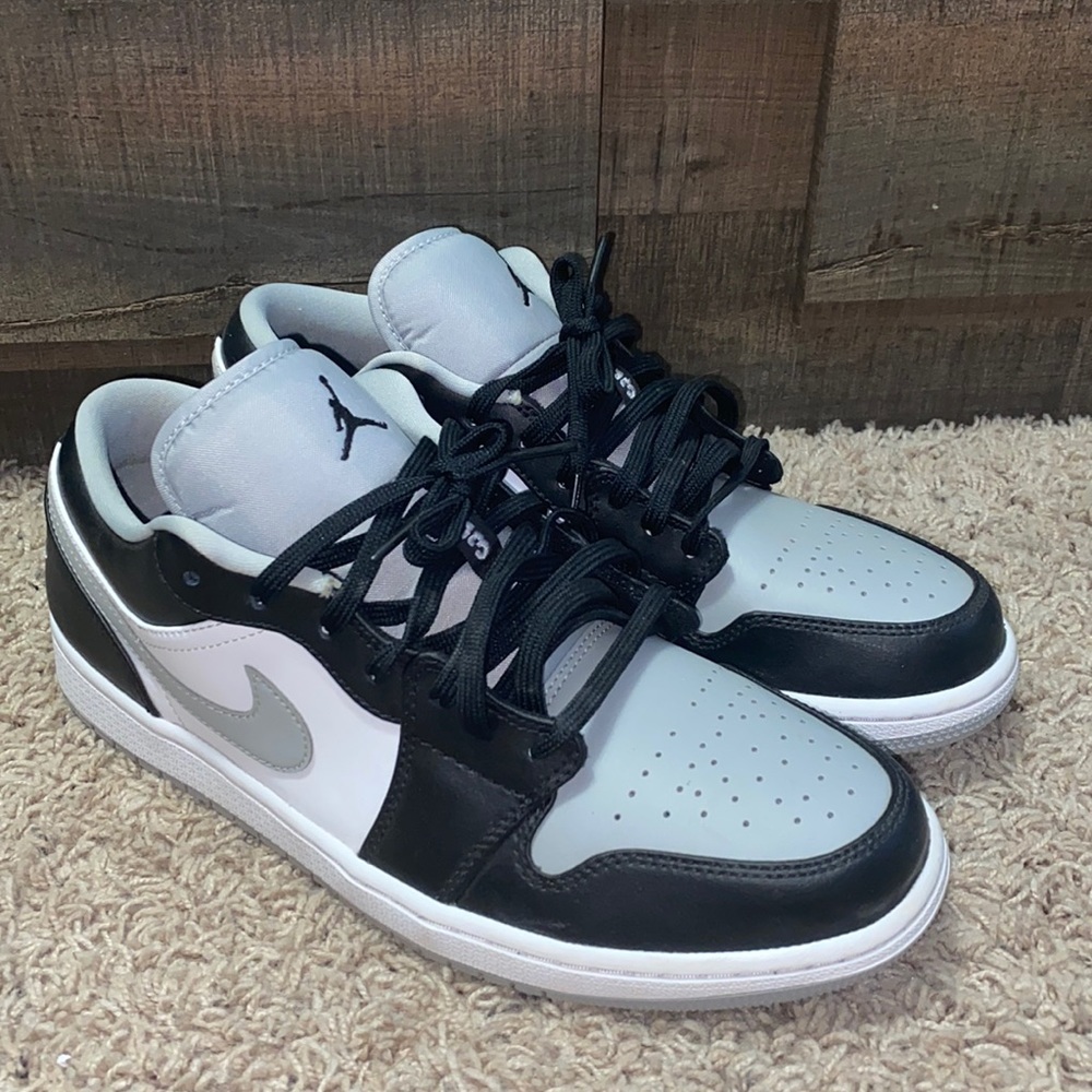 Jordan 1 low “Shadow”